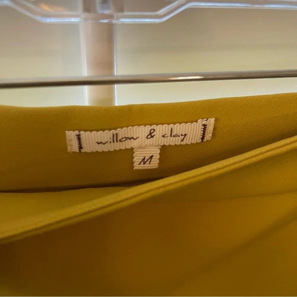 Willow & Clay Pompom Off the Shoulder Top in Citron, Medium - Picture 6 of 11